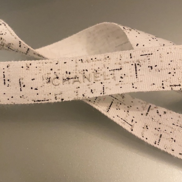 CHANEL 💯%auth- 6ft of logo ribbon in tweet print - Picture 6 of 8